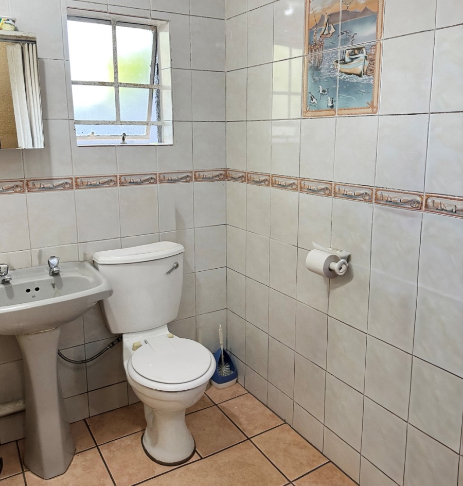4 Bedroom Property for Sale in Paulshof Gauteng