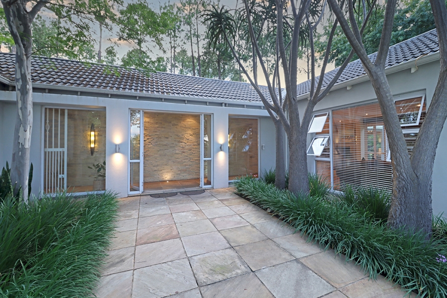 4 Bedroom Property for Sale in Bryanston Gauteng