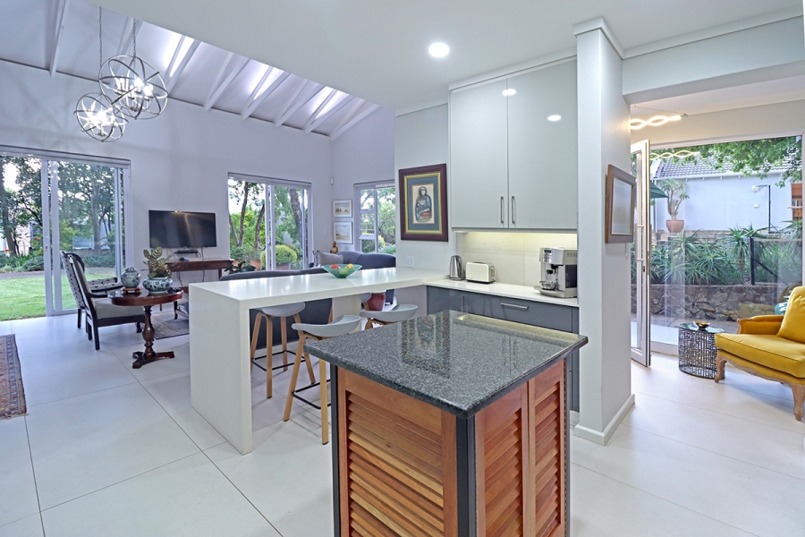 4 Bedroom Property for Sale in Bryanston Gauteng