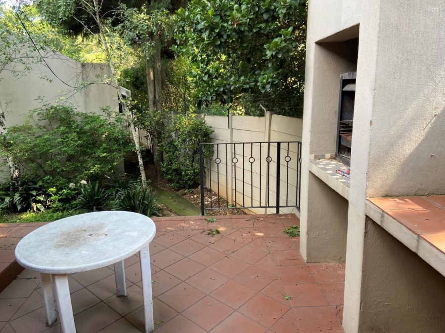 To Let 2 Bedroom Property for Rent in Northcliff Gauteng