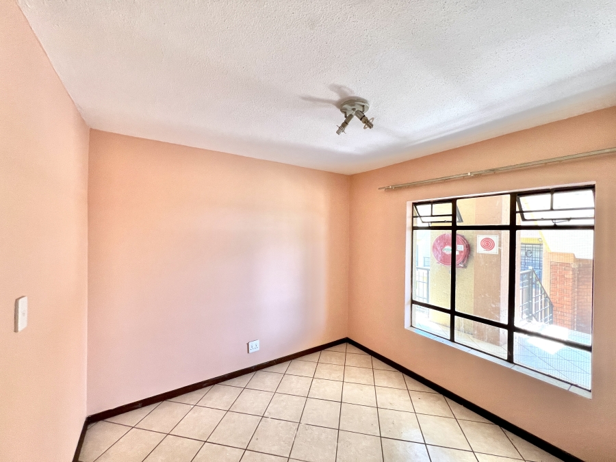 1 Bedroom Property for Sale in Sagewood Gauteng