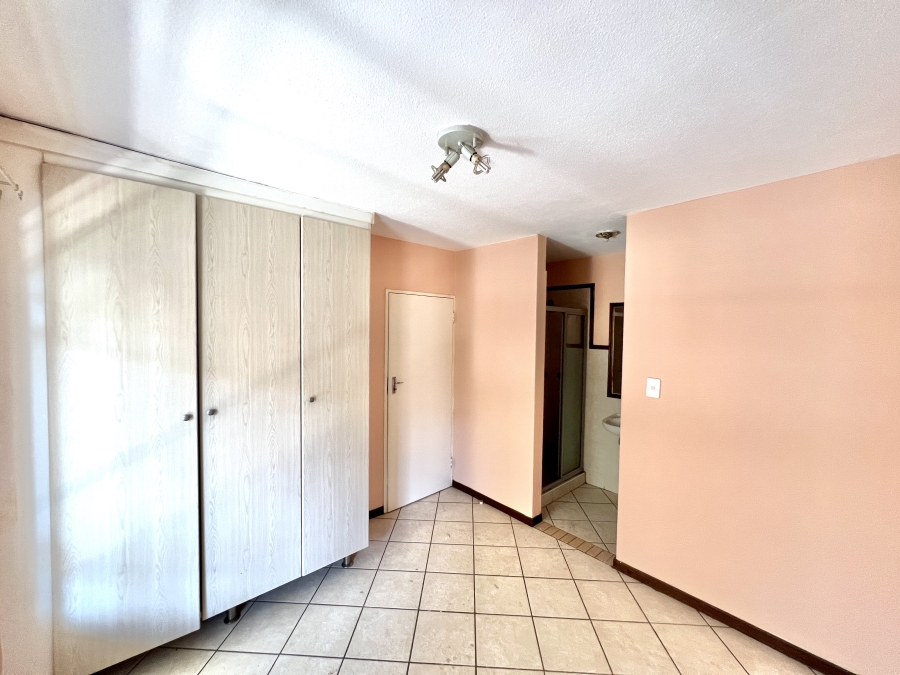 1 Bedroom Property for Sale in Sagewood Gauteng