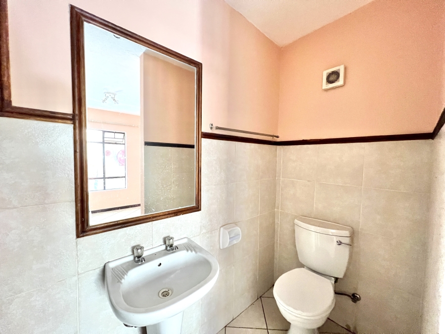 1 Bedroom Property for Sale in Sagewood Gauteng