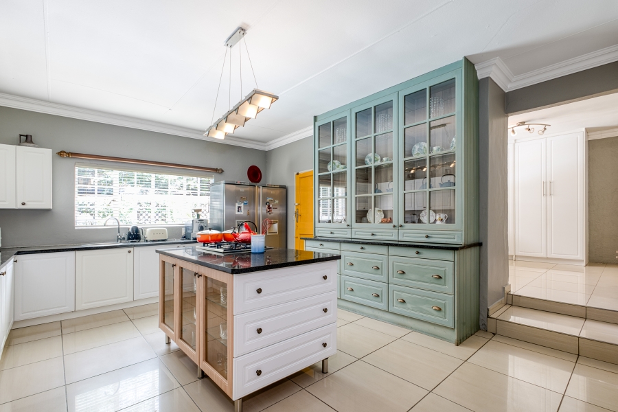 3 Bedroom Property for Sale in Lonehill Gauteng