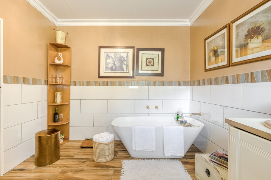 3 Bedroom Property for Sale in Lonehill Gauteng