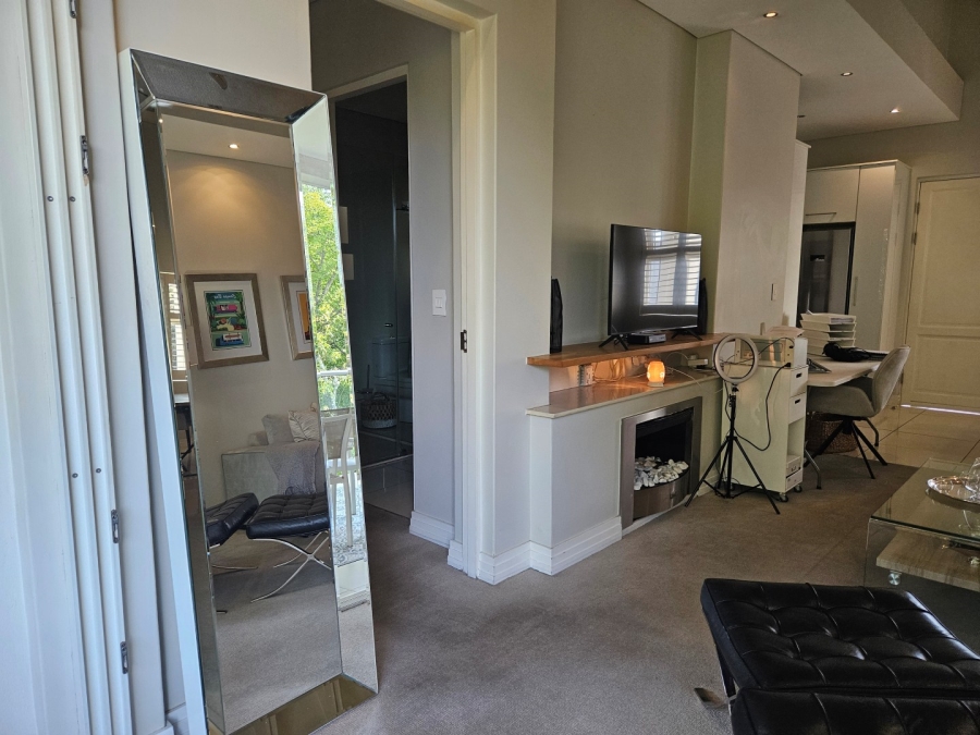 To Let 1 Bedroom Property for Rent in Dunkeld Gauteng