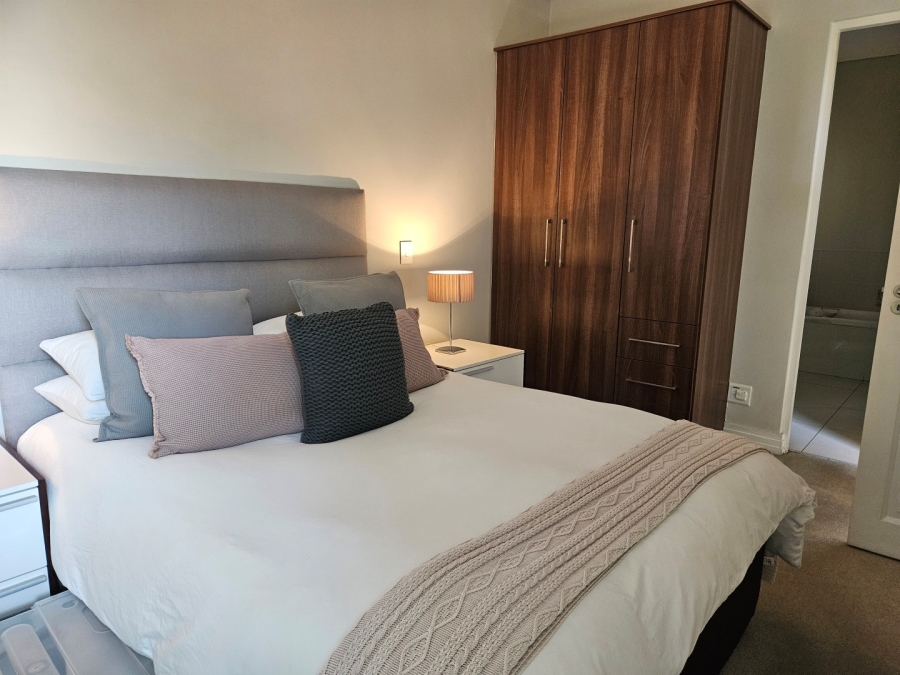 To Let 1 Bedroom Property for Rent in Dunkeld Gauteng