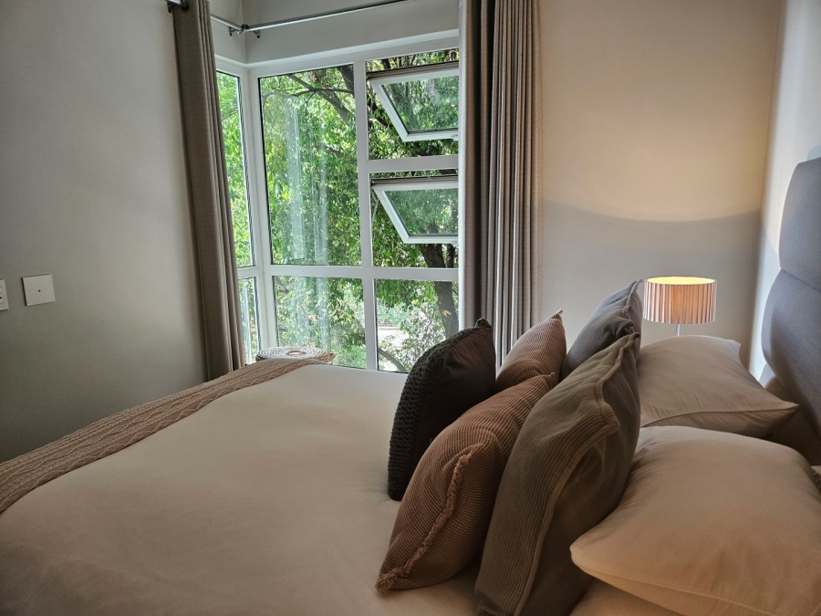 To Let 1 Bedroom Property for Rent in Dunkeld Gauteng