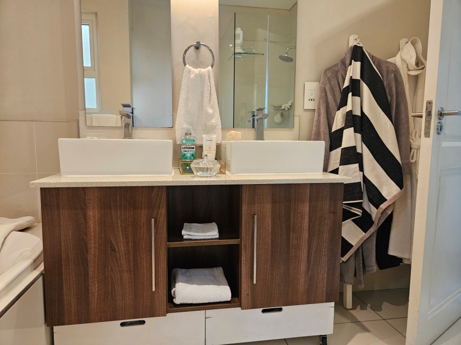 To Let 1 Bedroom Property for Rent in Dunkeld Gauteng