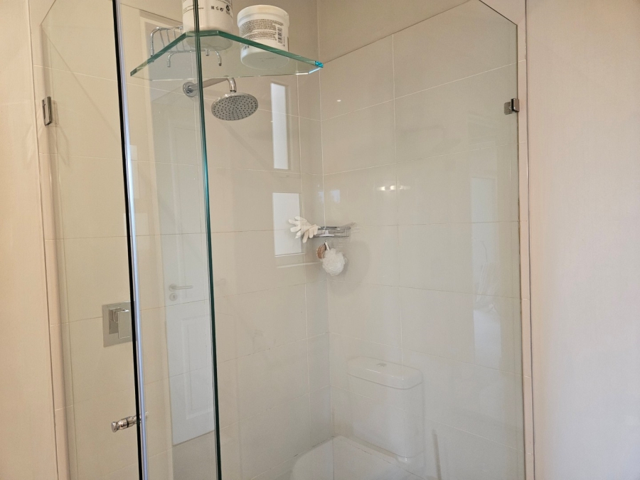 To Let 1 Bedroom Property for Rent in Dunkeld Gauteng