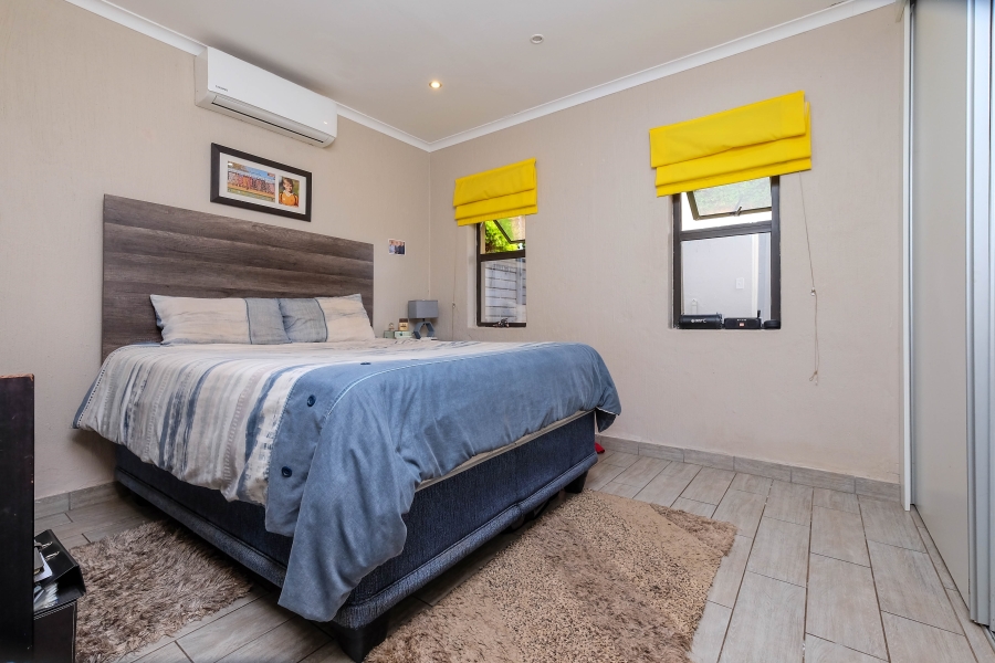 4 Bedroom Property for Sale in Rangeview Gauteng