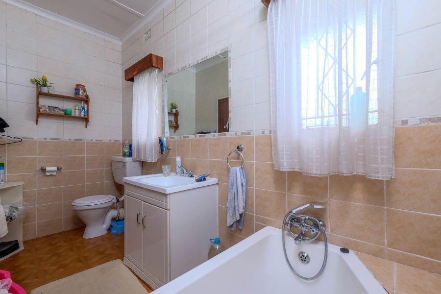 3 Bedroom Property for Sale in Florida Glen Gauteng