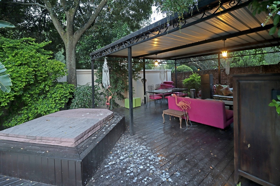 4 Bedroom Property for Sale in Klevehill Park Gauteng