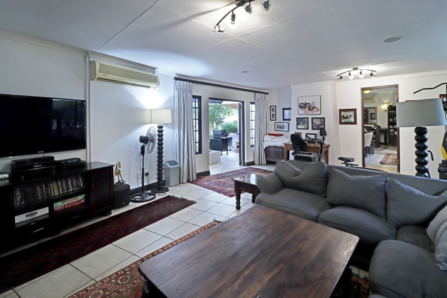 4 Bedroom Property for Sale in Klevehill Park Gauteng