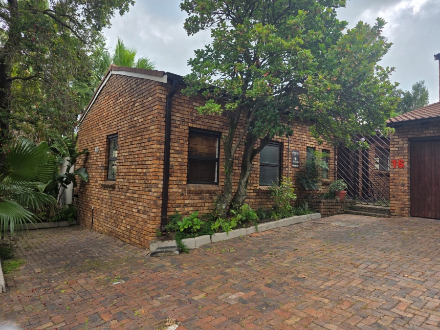 2 Bedroom Property for Sale in Bryanston Gauteng