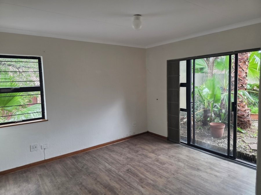 2 Bedroom Property for Sale in Bryanston Gauteng