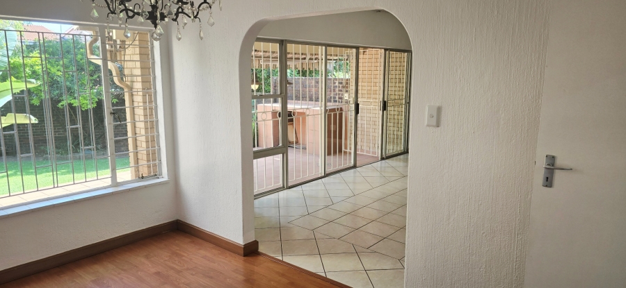 To Let 3 Bedroom Property for Rent in Morningside Gauteng