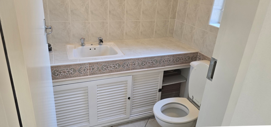 To Let 3 Bedroom Property for Rent in Morningside Gauteng