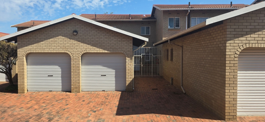 To Let 3 Bedroom Property for Rent in Morningside Gauteng