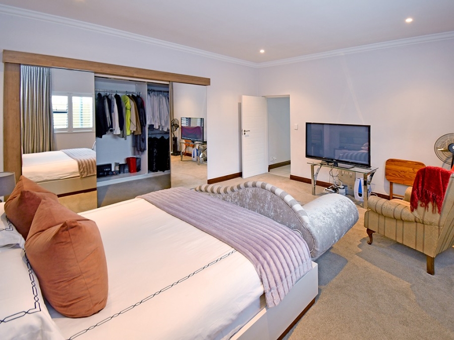 To Let 4 Bedroom Property for Rent in Bryanston Gauteng