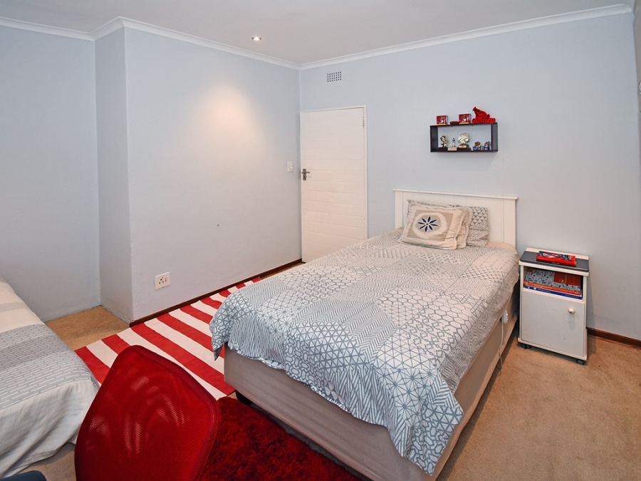 To Let 4 Bedroom Property for Rent in Bryanston Gauteng