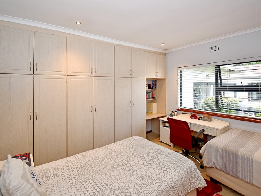 To Let 4 Bedroom Property for Rent in Bryanston Gauteng