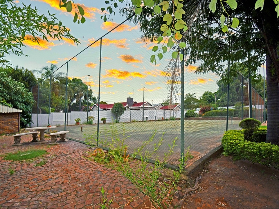 To Let 4 Bedroom Property for Rent in Bryanston Gauteng