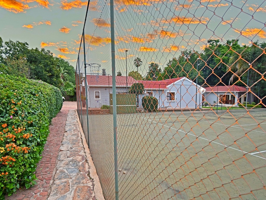 To Let 4 Bedroom Property for Rent in Bryanston Gauteng