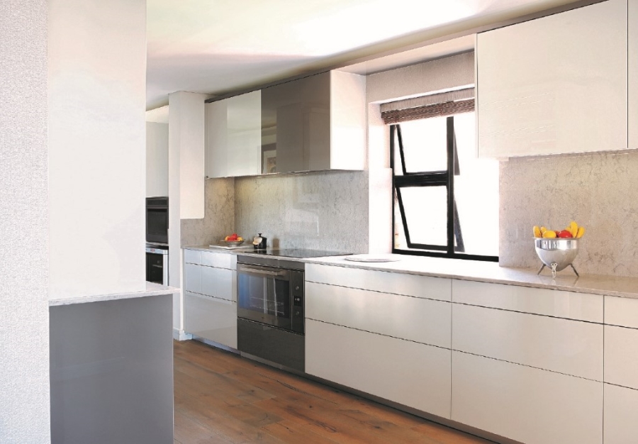 To Let 3 Bedroom Property for Rent in Benmore Gardens Gauteng