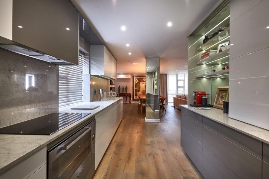 To Let 3 Bedroom Property for Rent in Benmore Gardens Gauteng