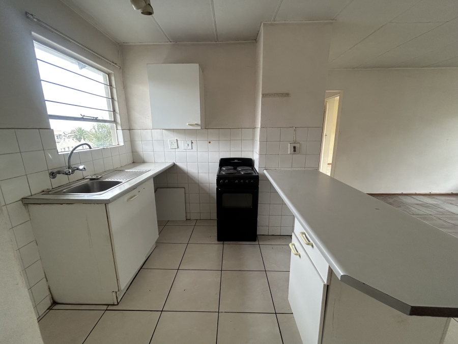 2 Bedroom Property for Sale in Vorna Valley Gauteng