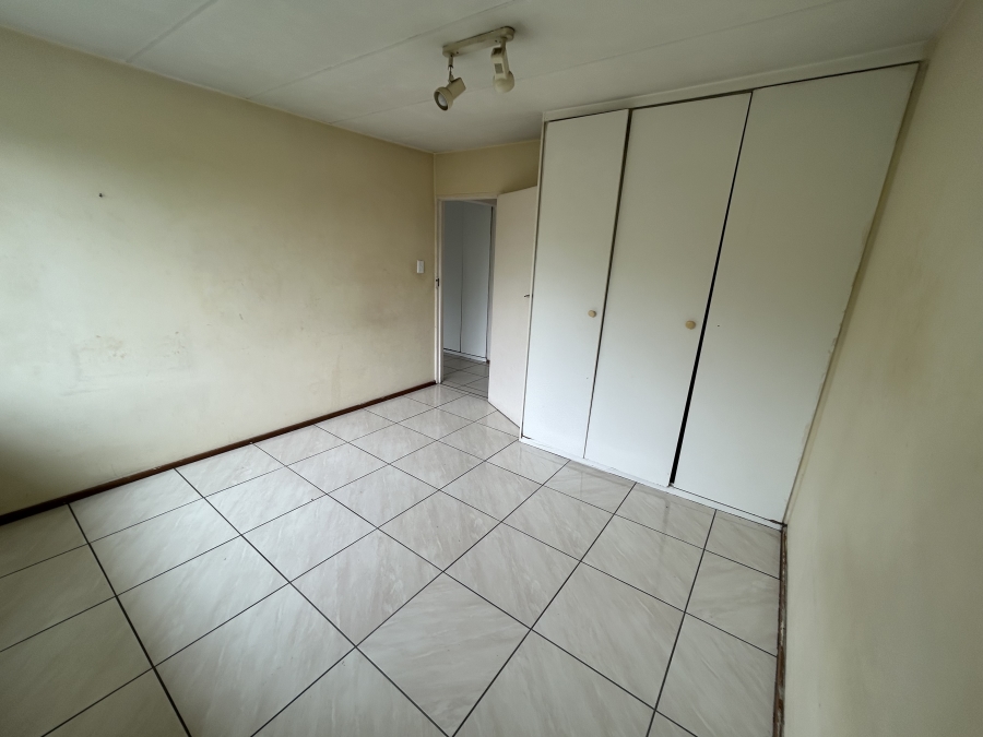 2 Bedroom Property for Sale in Vorna Valley Gauteng