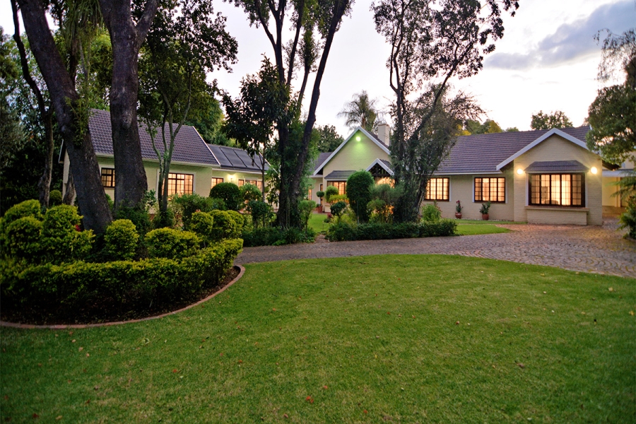 4 Bedroom Property for Sale in Bryanston Gauteng