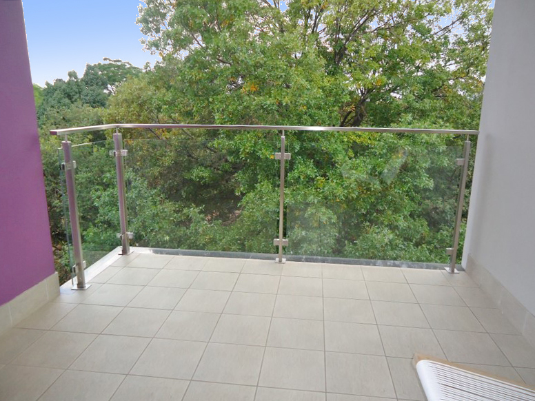 To Let 2 Bedroom Property for Rent in Houghton Estate Gauteng