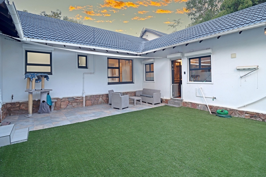 4 Bedroom Property for Sale in Bryanston Gauteng