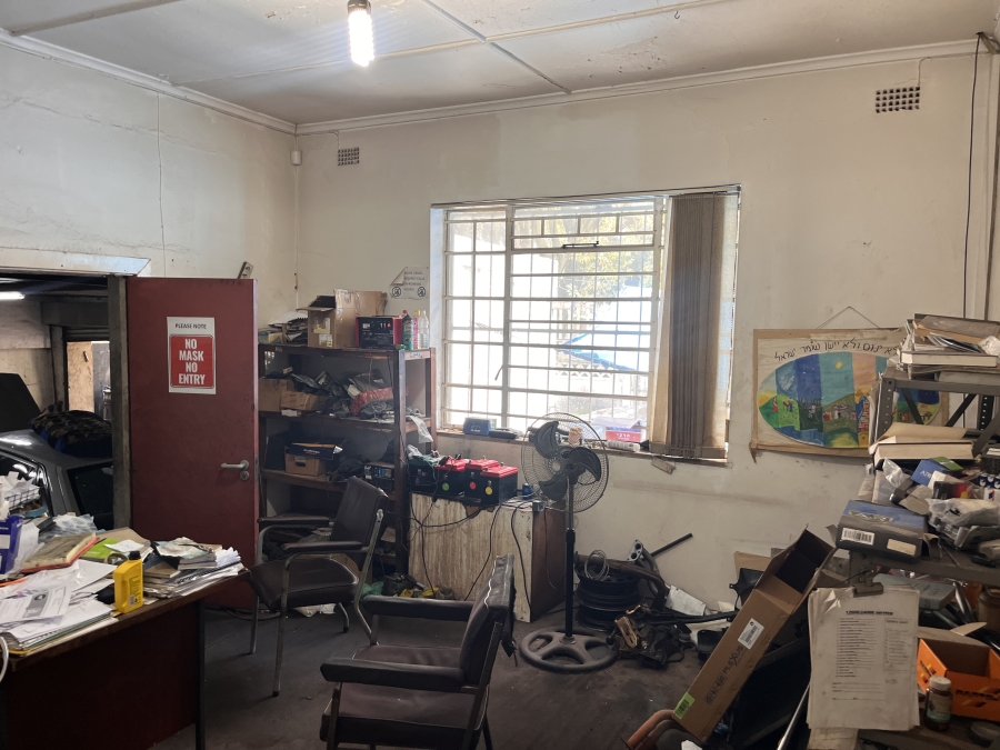 Commercial Property for Sale in Bagleyston Gauteng