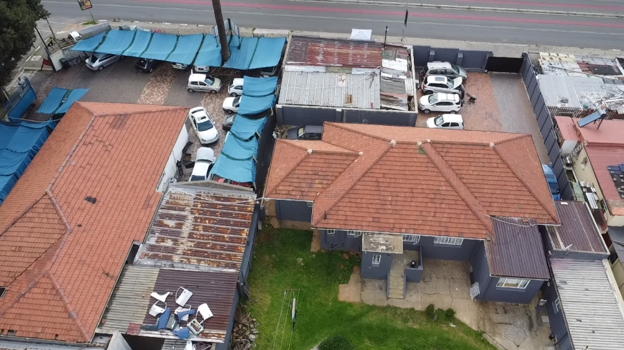 Commercial Property for Sale in Bagleyston Gauteng