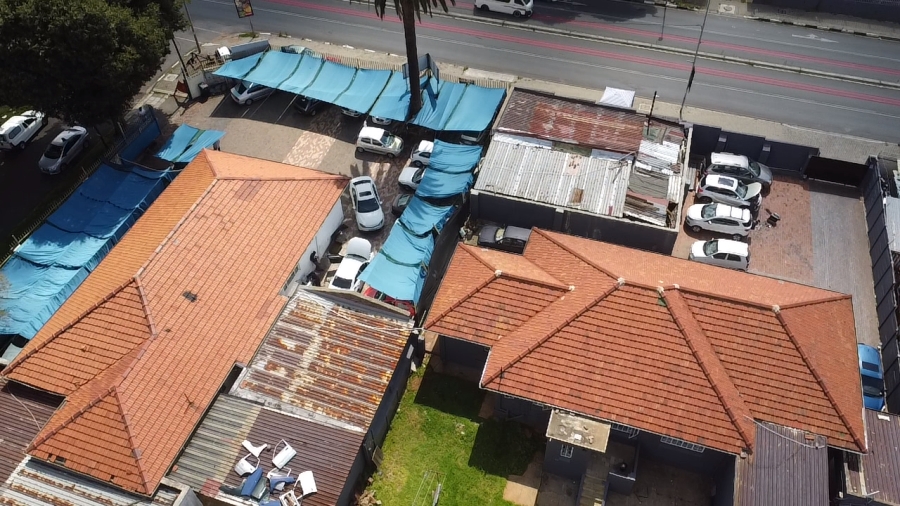 Commercial Property for Sale in Bagleyston Gauteng