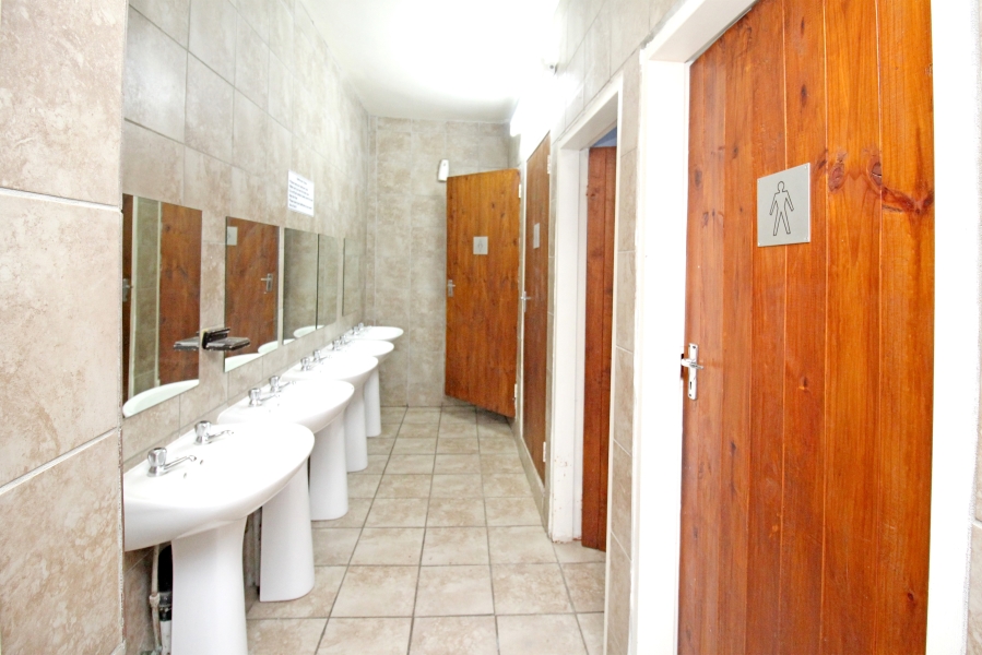 To Let 1 Bedroom Property for Rent in Brixton Gauteng