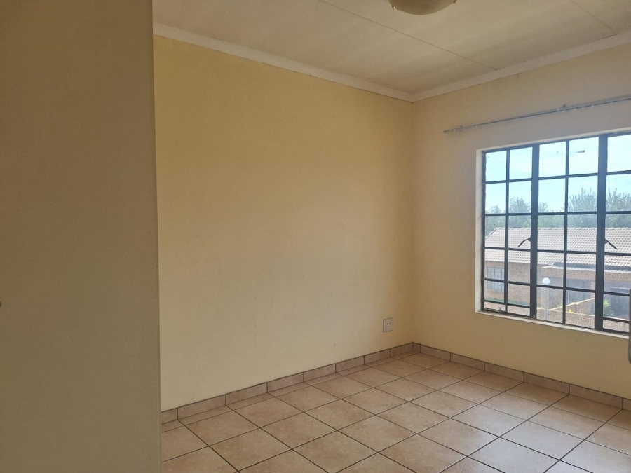 To Let 2 Bedroom Property for Rent in Meyerton South Gauteng