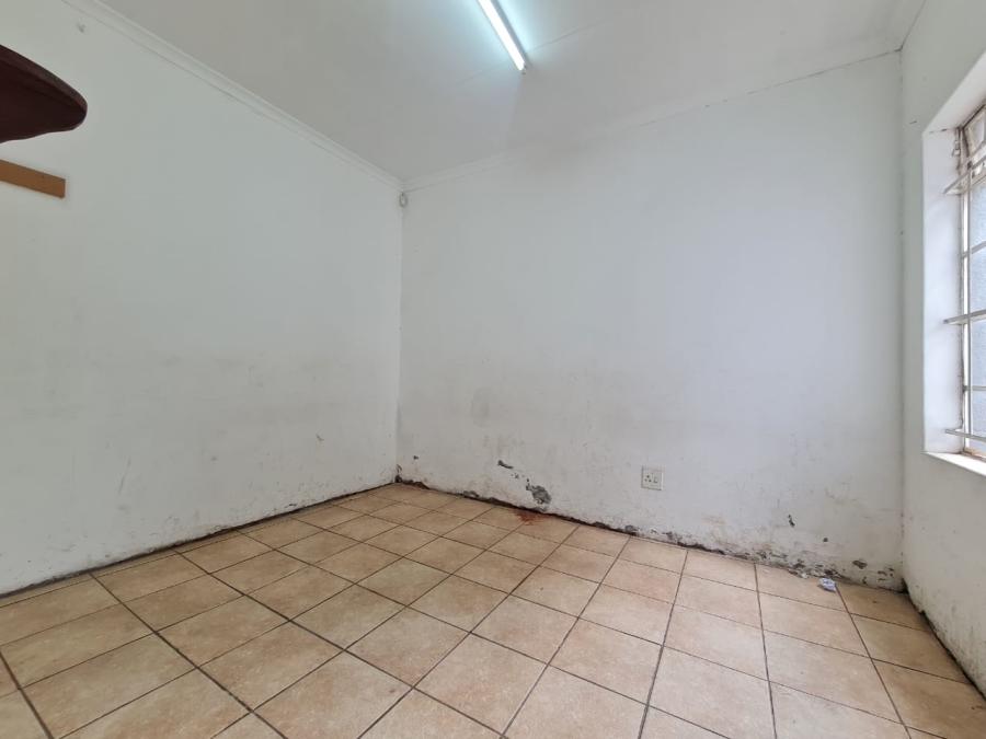 5 Bedroom Property for Sale in Bellevue East Gauteng