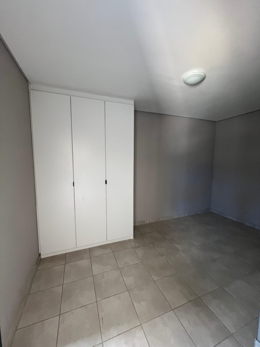 To Let 1 Bedroom Property for Rent in Primrose Gauteng