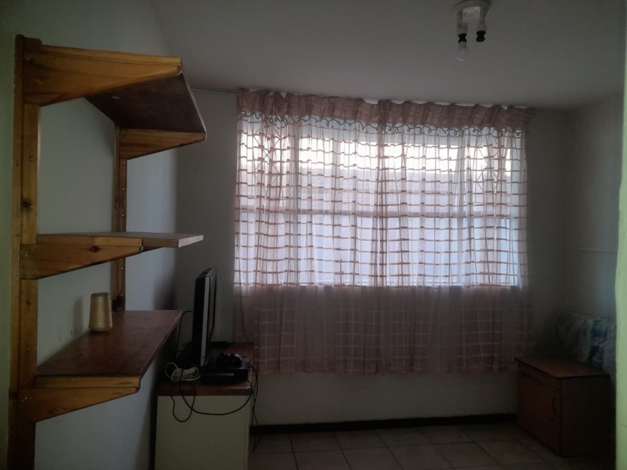 2 Bedroom Property for Sale in Yeoville Gauteng