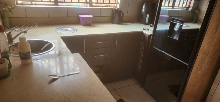 2 Bedroom Property for Sale in Soshanguve East Gauteng