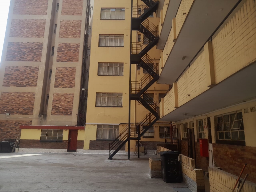 3 Bedroom Property for Sale in Hillbrow Gauteng