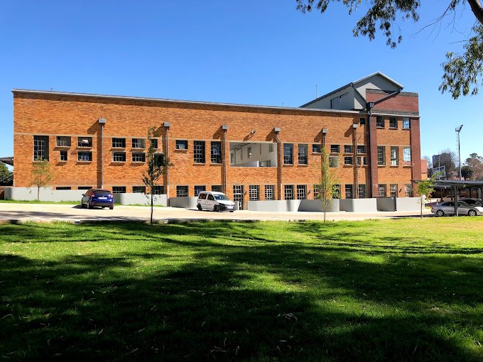 1 Bedroom Property for Sale in Braamfontein Gauteng