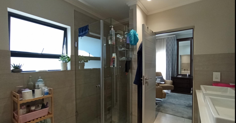 4 Bedroom Property for Sale in Bryanston Gauteng