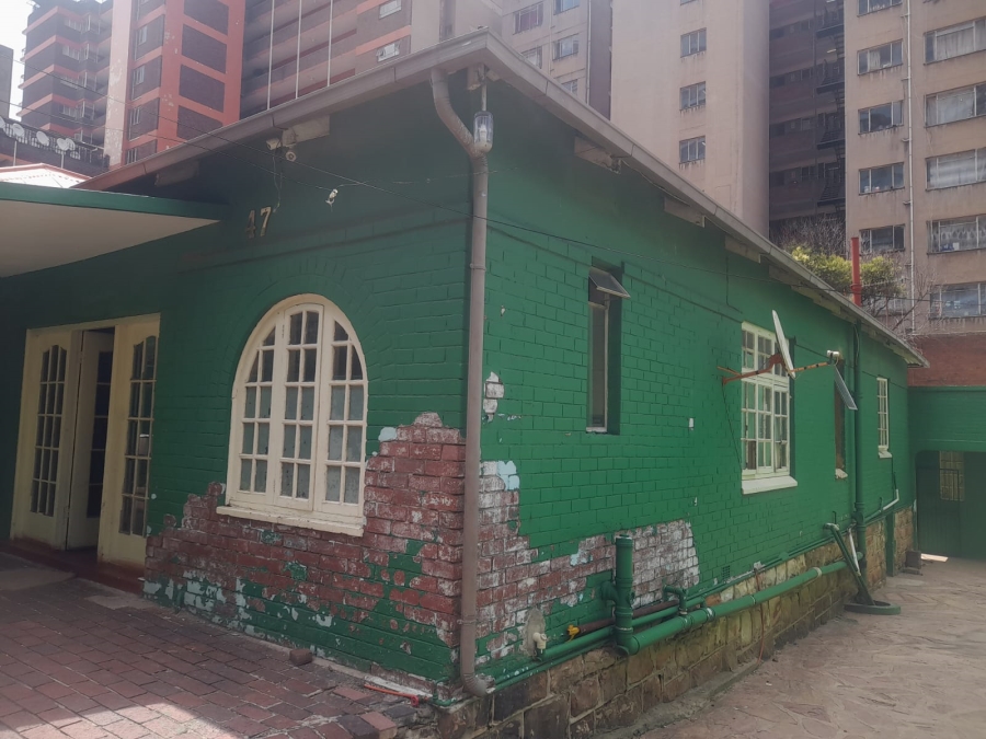 10 Bedroom Property for Sale in Berea Gauteng