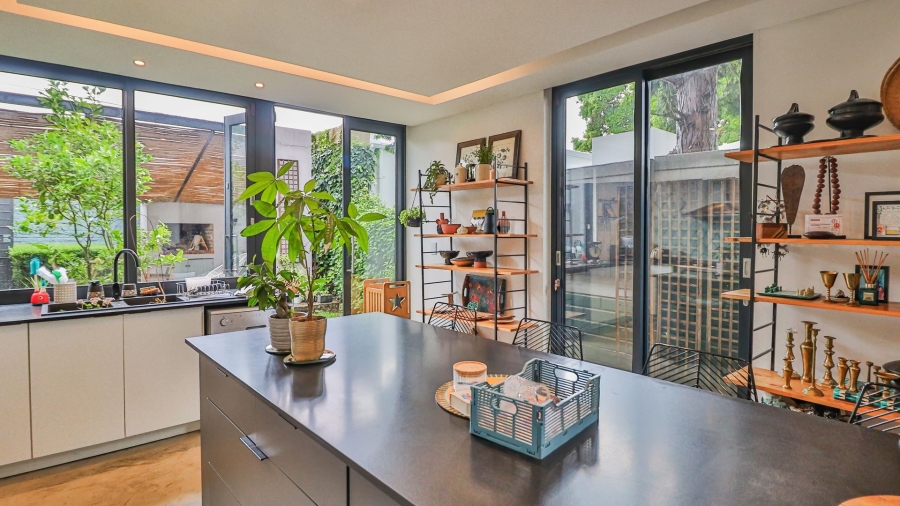 To Let 3 Bedroom Property for Rent in Parkhurst Gauteng