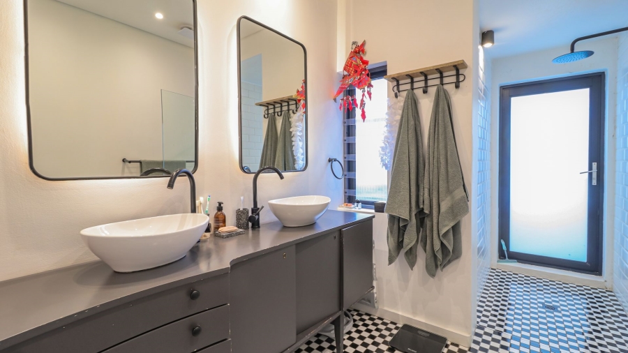 To Let 3 Bedroom Property for Rent in Parkhurst Gauteng